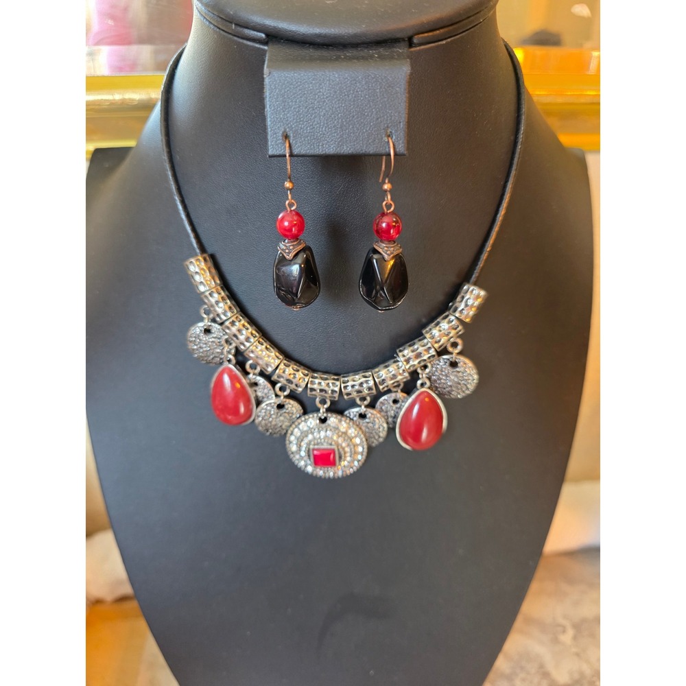 Red & Black Statement Choker Necklace & Dangle Earrings Jewelry Set
